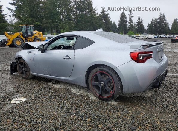 JF1ZNAE17J9701797 2018 TOYOTA 86 Серебряный Задняя левая четверть