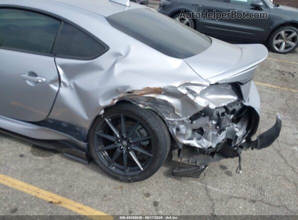 JF1ZNBE12P9761274 2023 TOYOTA GR86 Gray Front view