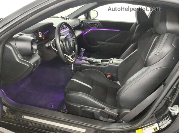 JF1ZNBE13R8760885 2024 TOYOTA GR86 Black Front interior view