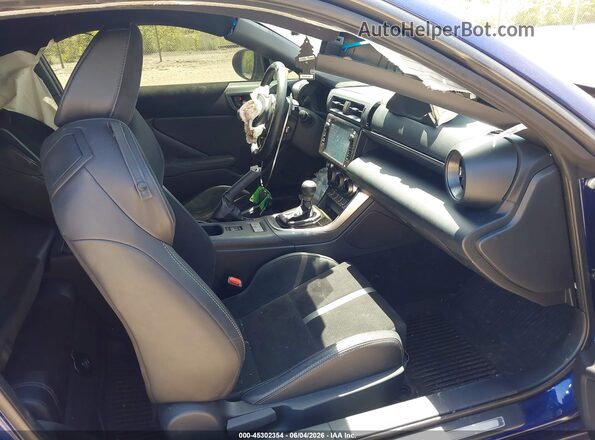 JF1ZNBE14R8750074 2024 TOYOTA GR86 Blue Front interior view