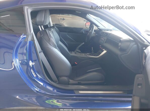 JF1ZNBE17S9756001 2025 TOYOTA GR86 Blue Вид салону спереду