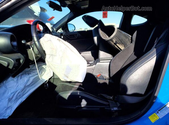 JF1ZNBF16P8750461 2023 TOYOTA GR Blue Vista interior delantera