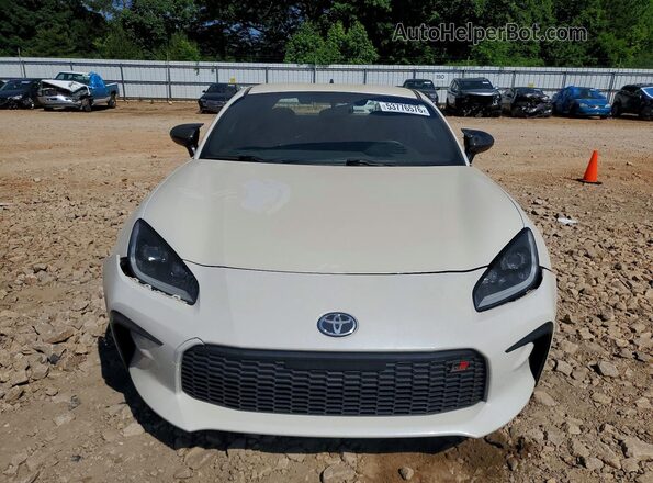 JF1ZNBF19P8765651 2023 TOYOTA GR White Front view