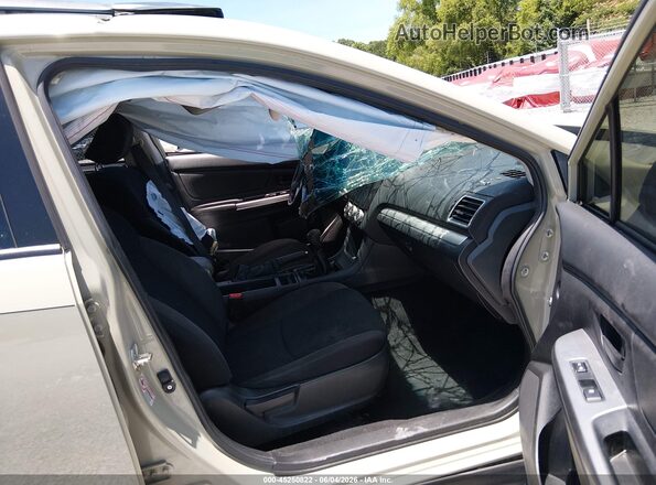 JF2GPAAC6HG274168 2017 SUBARU CROSSTREK Green Вид салону спереду