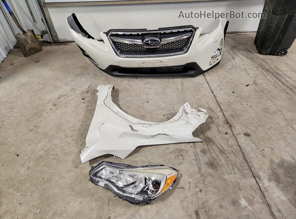 JF2GPABC1G8315944 2016 SUBARU CROSSTREK White Շարժիչի բաժամունքի տեսք