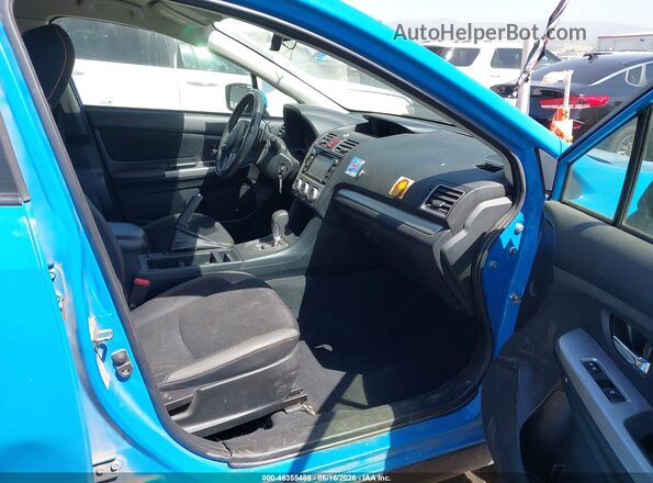 JF2GPABC1HH270294 2017 SUBARU CROSSTREK Синий Вид салона спереди