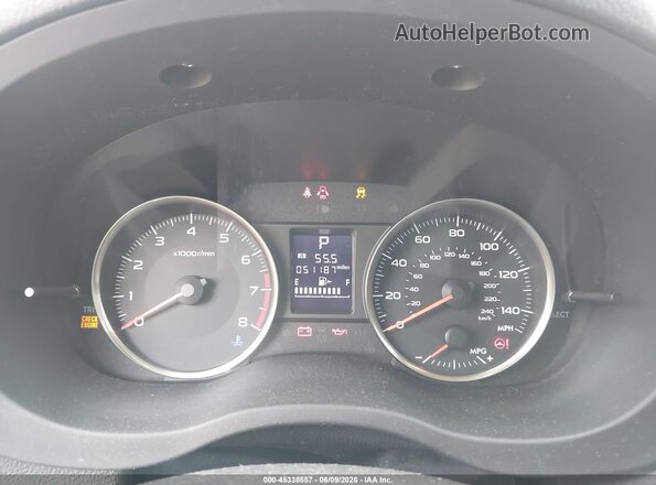 JF2GPABC2HH263192 2017 SUBARU CROSSTREK White Вид задніх сидінь