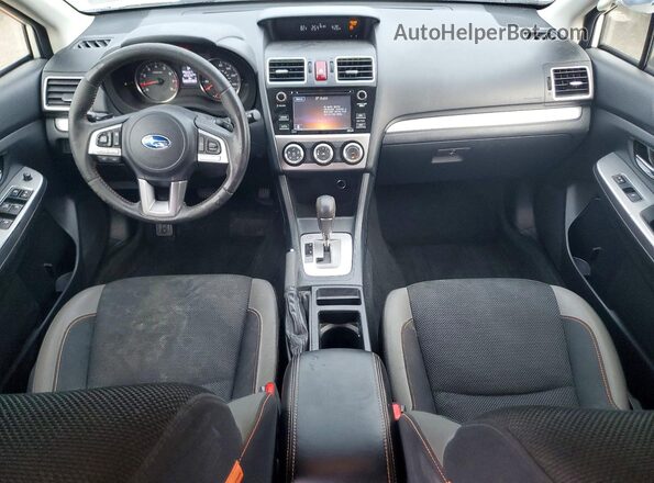 JF2GPABC3H8223073 2017 SUBARU CROSSTREK Белый Вид панели приборов