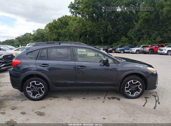JF2GPABC3H8254405 2017 SUBARU CROSSTREK Серый Вид задней части салона