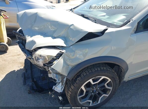 JF2GPABC3HH270054 2017 SUBARU CROSSTREK Gray Սալոնի հետևի տեսք