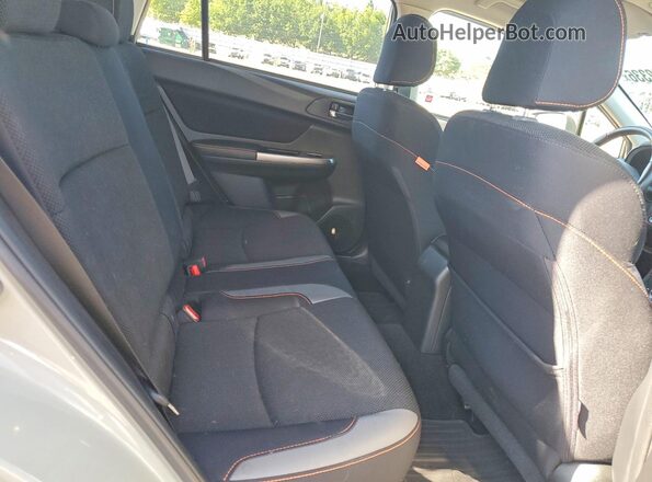 JF2GPABC5G8278655 2016 SUBARU CROSSTREK Beige Widok tylnych siedzeń