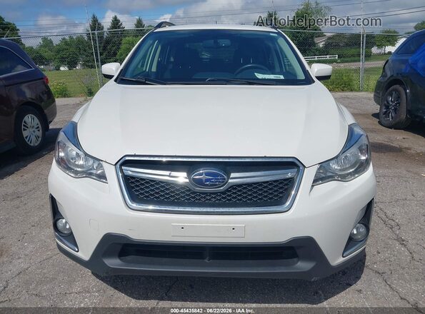JF2GPABC5G8343097 2016 SUBARU CROSSTREK White Instrument cluster view