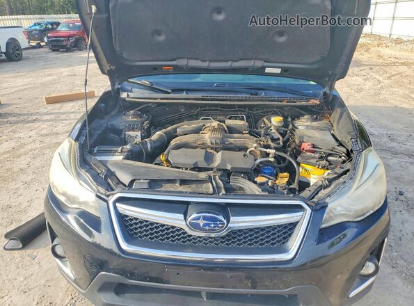 JF2GPABC6H8200483 2017 SUBARU CROSSTREK Charcoal Вид підкапотного простору