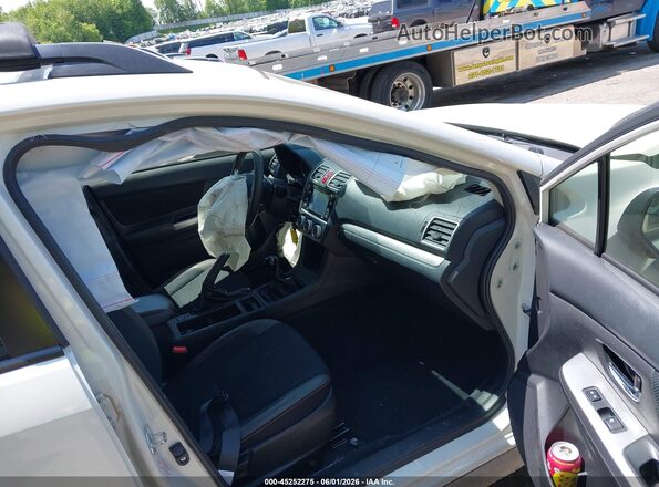 JF2GPABC6HG241556 2017 SUBARU CROSSTREK White Вид салону спереду