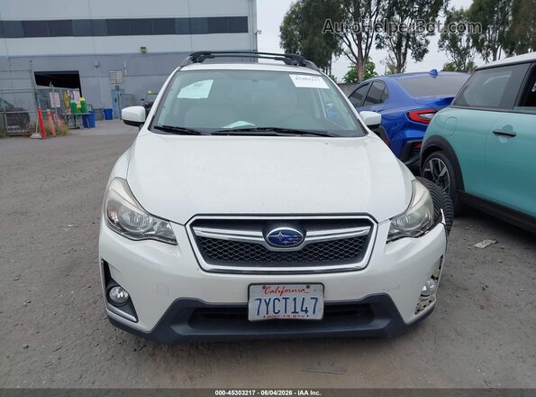 JF2GPABC8H8260460 2017 SUBARU CROSSTREK White 