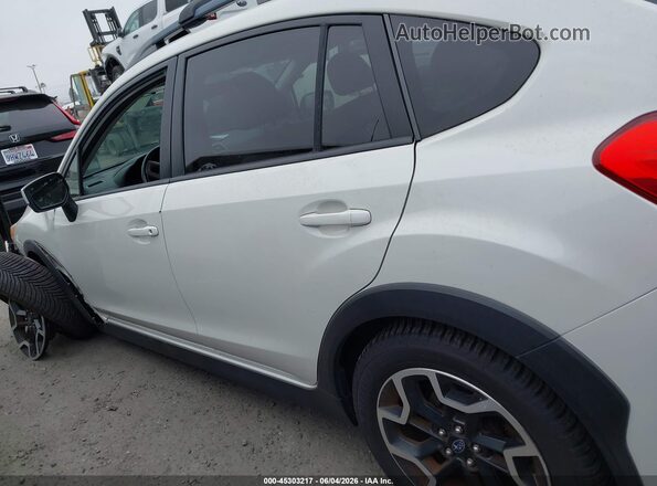 JF2GPABC8H8260460 2017 SUBARU CROSSTREK White 