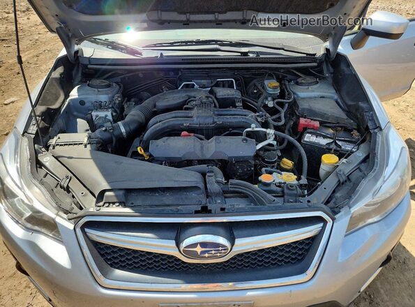 JF2GPABC9G8276584 2016 SUBARU CROSSTREK Silver Rear interior view