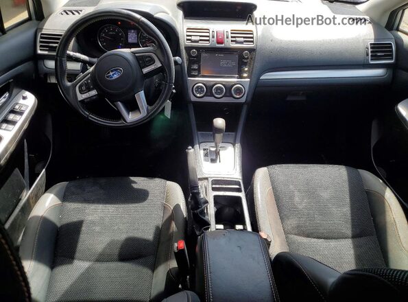 JF2GPABCXHH242588 2017 SUBARU CROSSTREK Серебряный Вид панели приборов