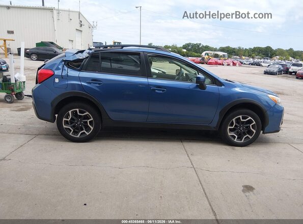 JF2GPADC2H8263917 2017 SUBARU CROSSTREK Синий Вид задней части салона