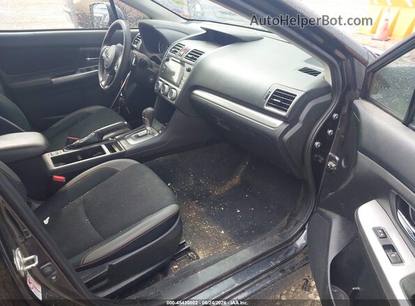 JF2GPADC5H8219927 2017 SUBARU CROSSTREK Серый Вид салона спереди