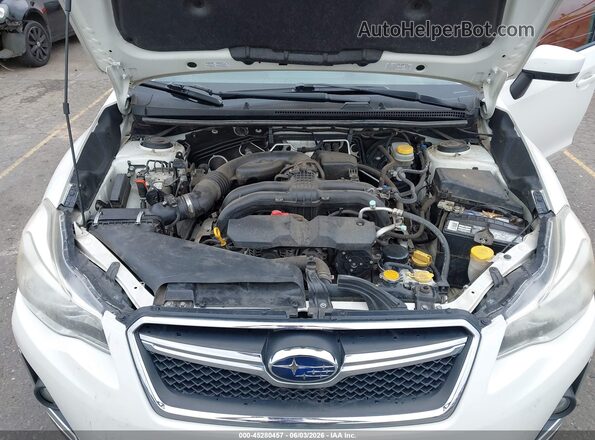 JF2GPADC7G8251115 2016 SUBARU CROSSTREK White Vista trasera