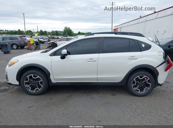 JF2GPADC7G8251115 2016 SUBARU CROSSTREK White Vista interior de 360 grados