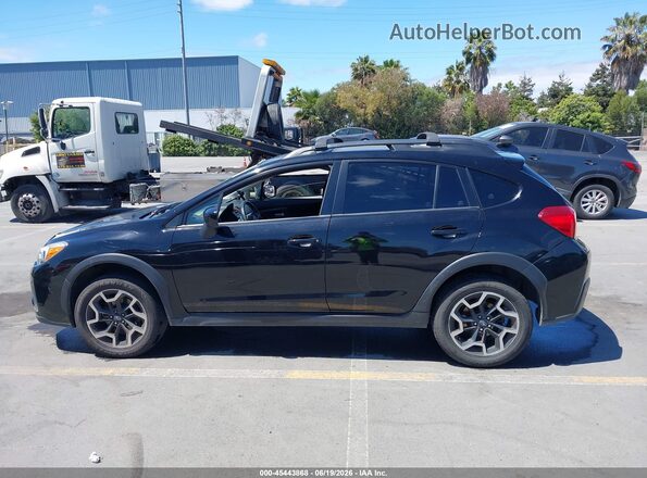 JF2GPADC8HH243025 2017 SUBARU CROSSTREK Black 360 interior view