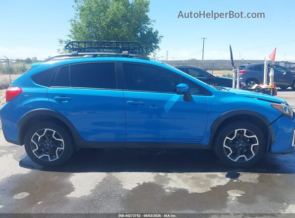 JF2GPADC9HH253322 2017 SUBARU CROSSTREK Blue Սալոնի հետևի տեսք