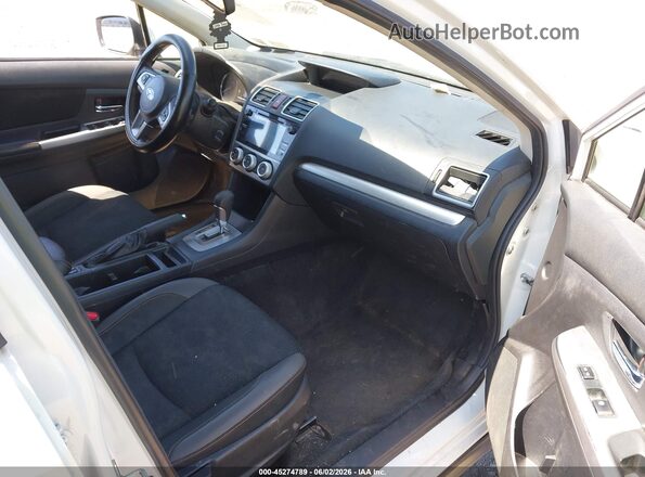 JF2GPADCXGH329287 2016 SUBARU CROSSTREK White Front interior view