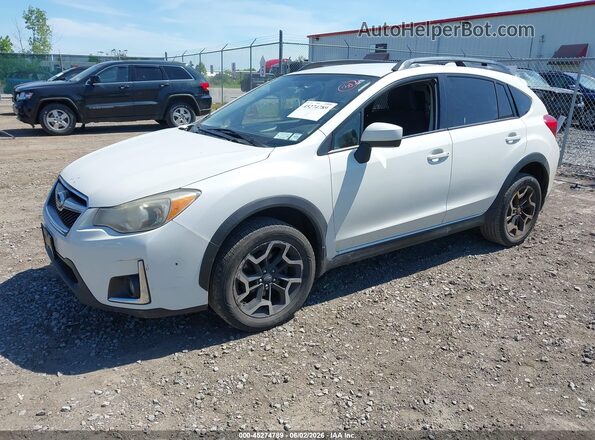JF2GPADCXGH329287 2016 SUBARU CROSSTREK White Front left