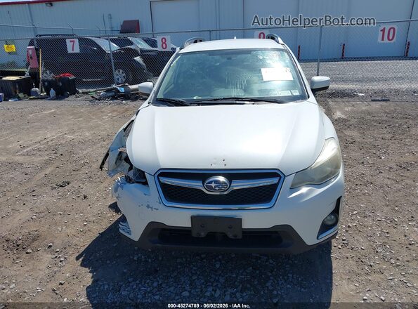 JF2GPADCXGH329287 2016 SUBARU CROSSTREK White Instrument cluster view