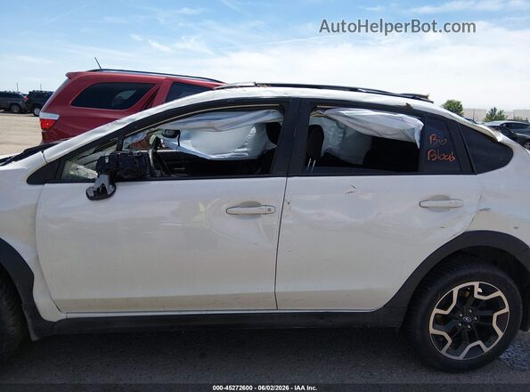 JF2GPADCXGH330472 2016 SUBARU CROSSTREK White 
