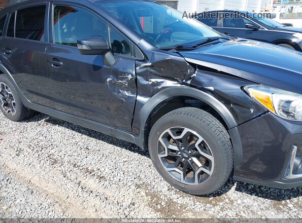 JF2GPAKC0HH238582 2017 SUBARU CROSSTREK Черный Вид спереди