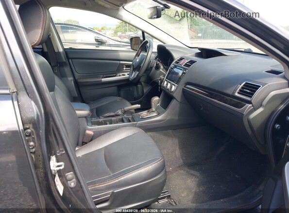 JF2GPAKC0HH238582 2017 SUBARU CROSSTREK Черный Вид салона спереди