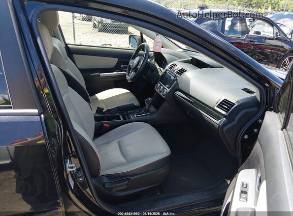 JF2GPAKC5H8200362 2017 SUBARU CROSSTREK Черный Вид салона спереди