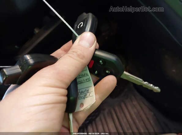 JF2GPAKC5H8213032 2017 SUBARU CROSSTREK Red Առջևի վահանակի տեսք
