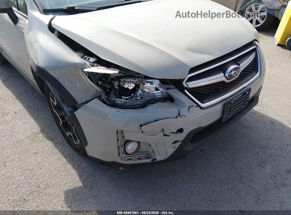 JF2GPAKC5HH234687 2017 SUBARU CROSSTREK Green Widok wnętrza 360 stopni