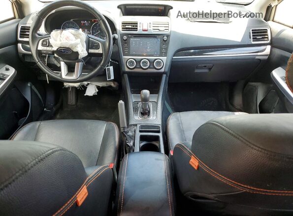 JF2GPAKC8HH256957 2017 SUBARU CROSSTREK Beige Առջևի վահանակի տեսք