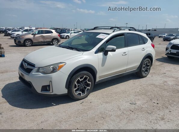 JF2GPAKCXG8224560 2016 SUBARU CROSSTREK White Առջևի ձախ երեք քառորդ տեսարան