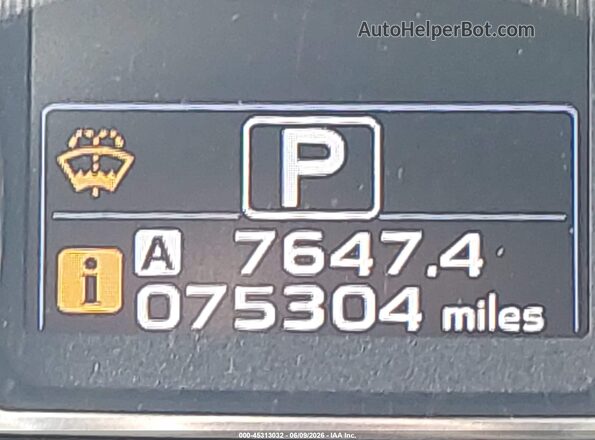 JF2GPALC5H8258339 2017 SUBARU CROSSTREK Silver 