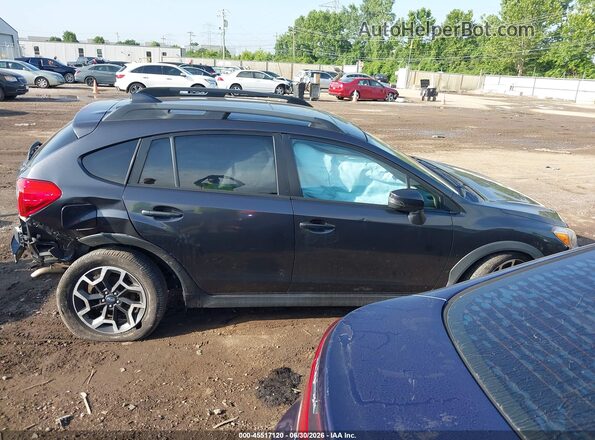 JF2GPALC7GH340698 2016 SUBARU CROSSTREK Gray Rear interior view