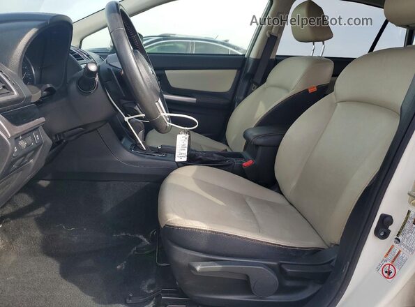JF2GPANC0H8255703 2017 SUBARU CROSSTREK White 