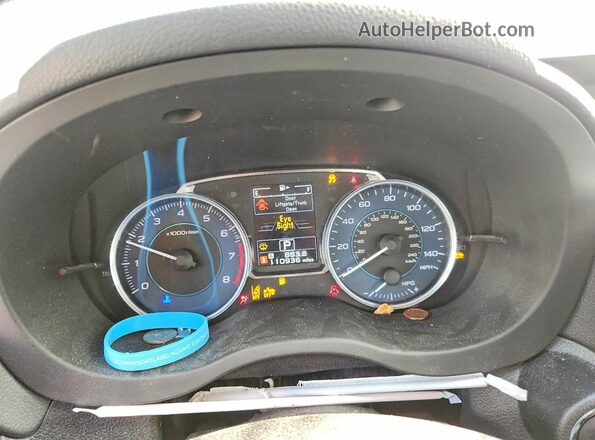 JF2GPANC5HH227329 2017 SUBARU CROSSTREK Silver Instrument cluster view