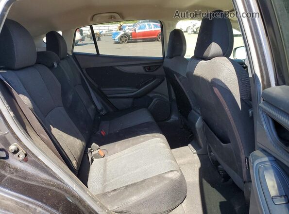 JF2GTAAC4JH282345 2018 SUBARU CROSSTREK Серый Вид задней части салона
