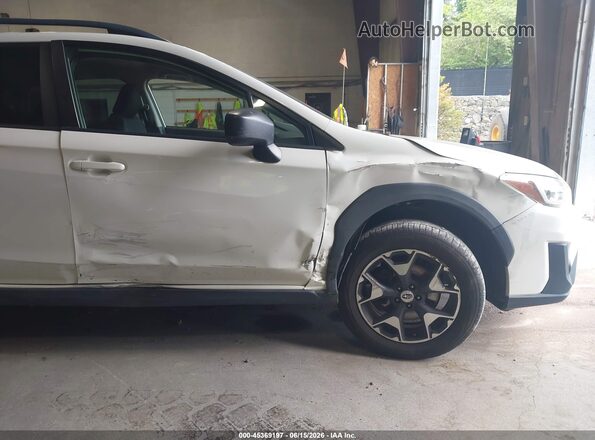 JF2GTAAC9JH314609 2018 SUBARU CROSSTREK White Vista frontal