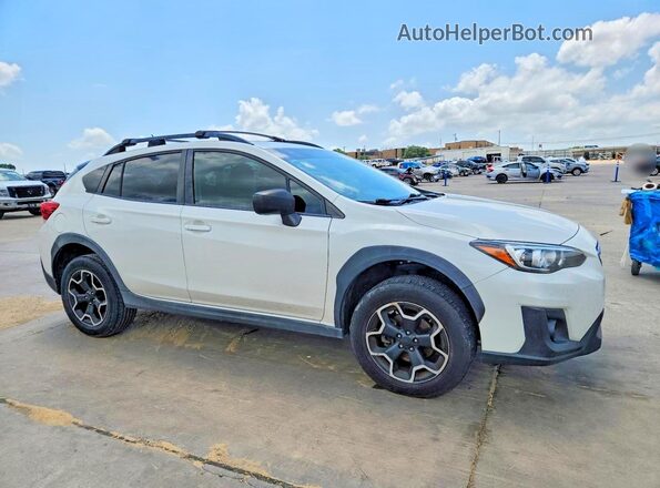 JF2GTAAC9K8240321 2019 SUBARU CROSSTREK White Front right
