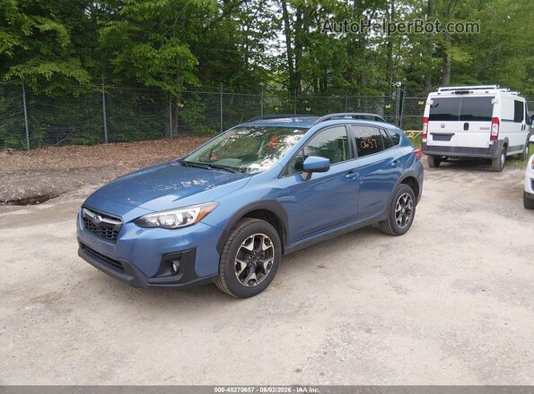 JF2GTABC0JH339560 2018 SUBARU CROSSTREK Blue Vista tres cuartos delantera izquierda