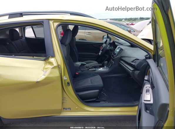 JF2GTABC1MH233591 2021 SUBARU CROSSTREK Зеленый Вид салона спереди