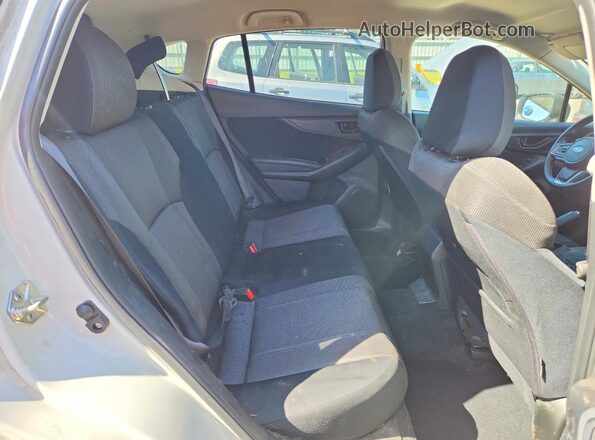 JF2GTABC1NH214539 2022 SUBARU CROSSTREK White Հետևի նստատեղերի տեսք