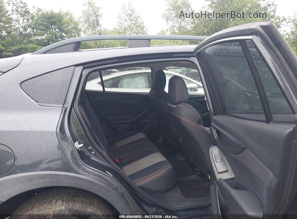 JF2GTABC2J8341486 2018 SUBARU CROSSTREK Gray Widok naklejki z numerem VIN